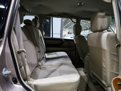 2004 تويوتا لاند كروزر جي اكس ار