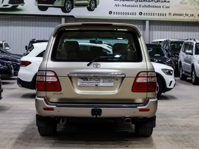 2004 تويوتا لاند كروزر جي اكس ار