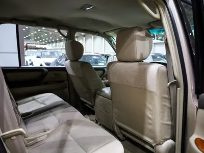 2004 تويوتا لاند كروزر جي اكس ار