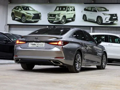 2023 لكزس إي إس 350 دي دي
