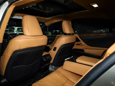 2023 لكزس إي إس 350 دي دي