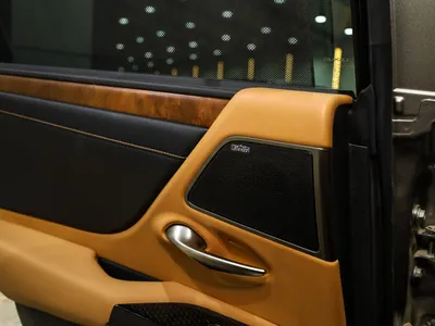 2023 لكزس إي إس 350 دي دي