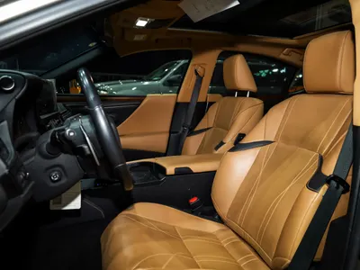 2023 لكزس إي إس 350 دي دي