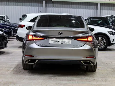 2023 لكزس إي إس 350 دي دي