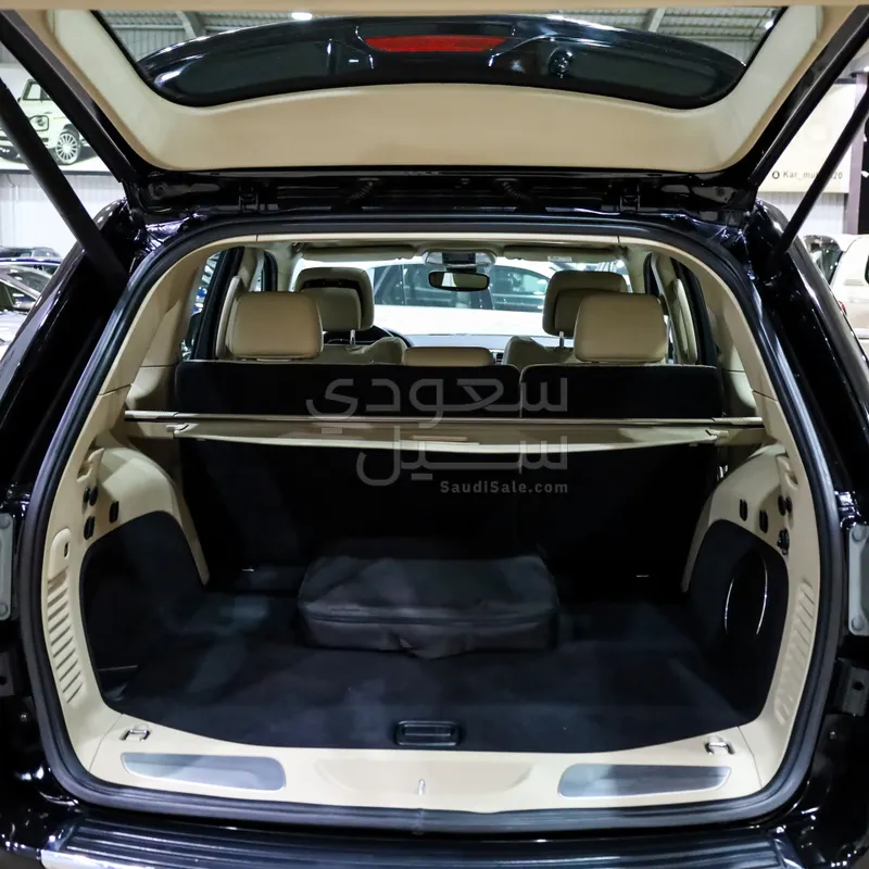 2018 جييب جراند شيروكي ليميتد