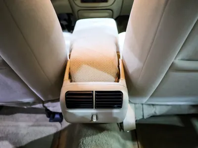 2011 فورد كراون فكتوريا