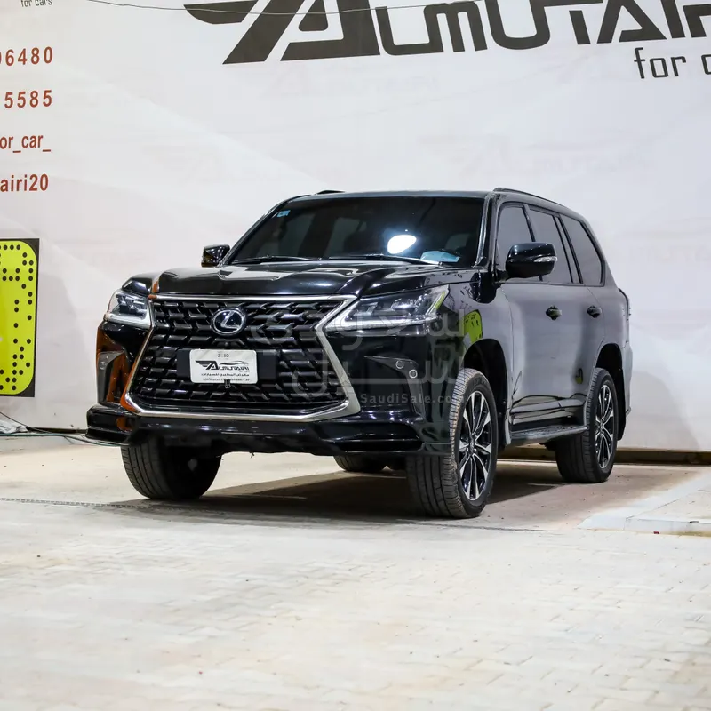 2016 لكزس إل إكس 570