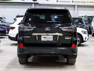 2016 لكزس إل إكس 570