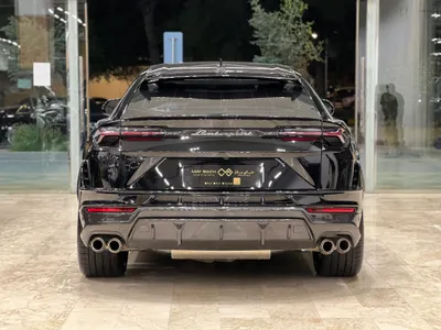 2023 لمبرجيني اوروس بيرفورمانتي