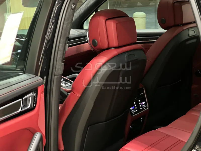 2021 بورش كايين جي تي اس