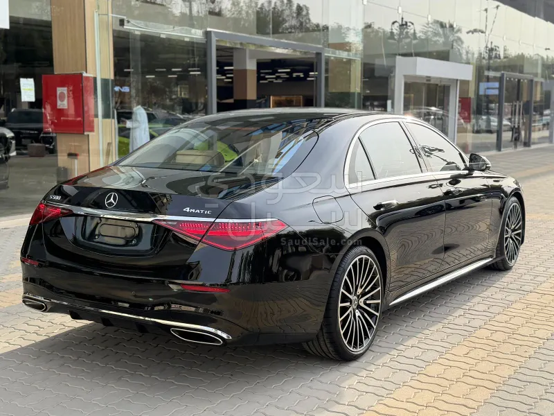 2022 مرسيدس - بنز إس 580