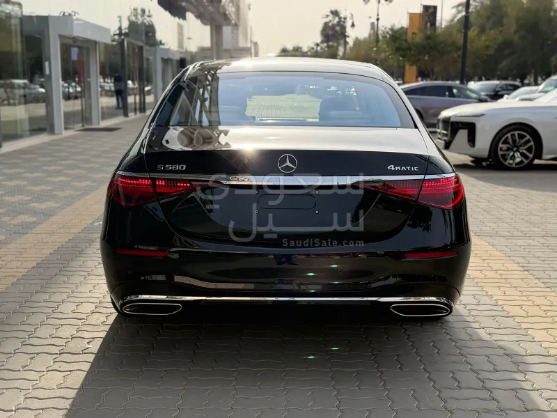 2022 مرسيدس - بنز إس 580