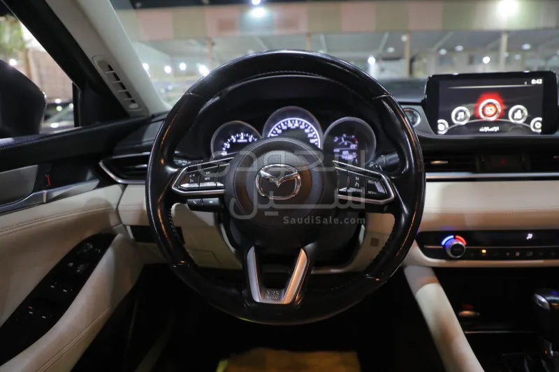 2024 مازدا مازدا 6