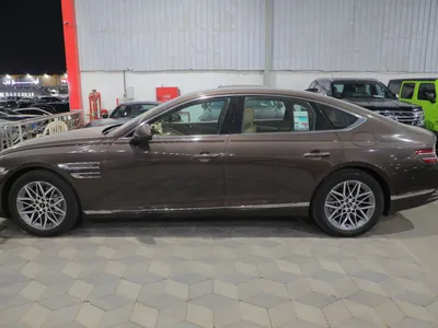 2025 جينيسيس جي 80