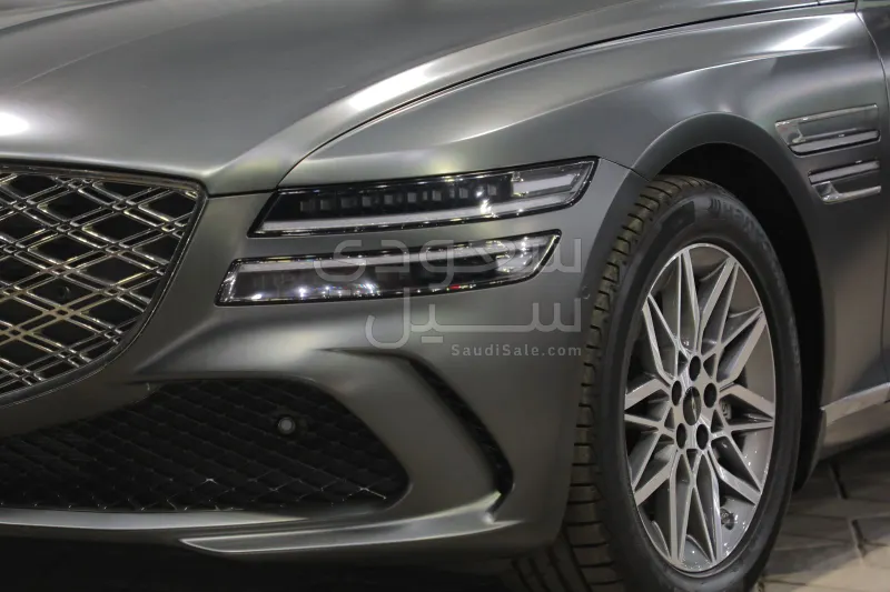 2025 جينيسيس جي 80