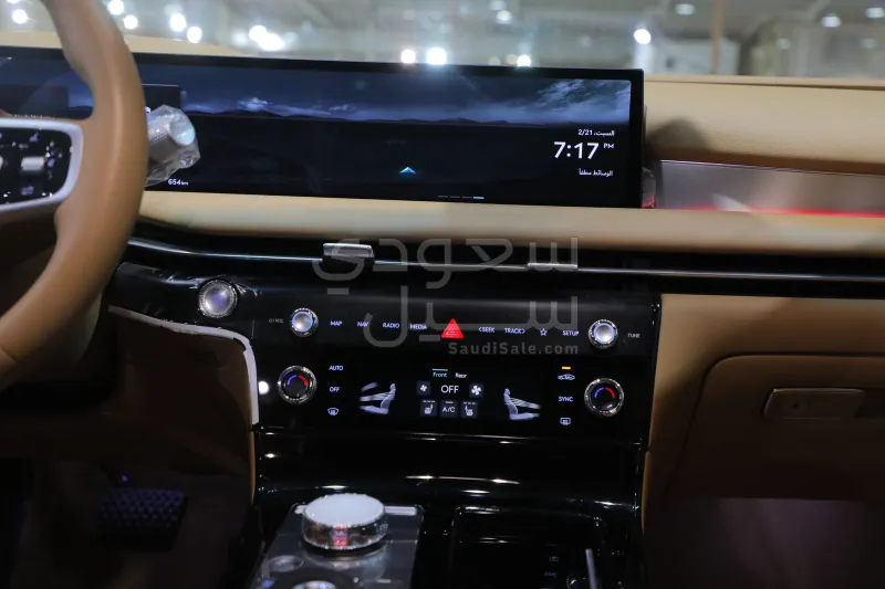 2025 جينيسيس جي 80