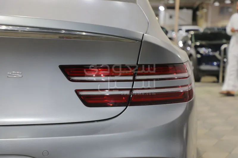 2025 جينيسيس جي 80