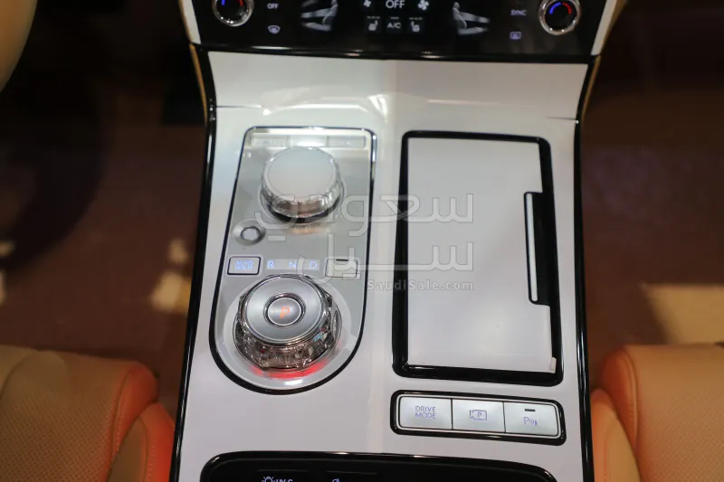 2025 جينيسيس جي 80