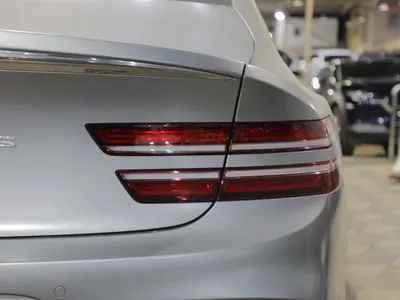 2025 جينيسيس جي 80