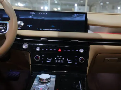 2025 جينيسيس جي 80