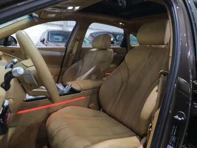 2025 جينيسيس جي 80