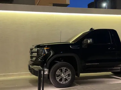 2024 جي ام سي سييرا اس ال اي