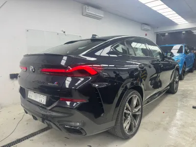 2020 بي ام دبليو الفئة اكس 6 إم 50 أي