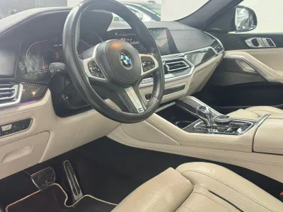 2020 بي ام دبليو الفئة اكس 6 إم 50 أي