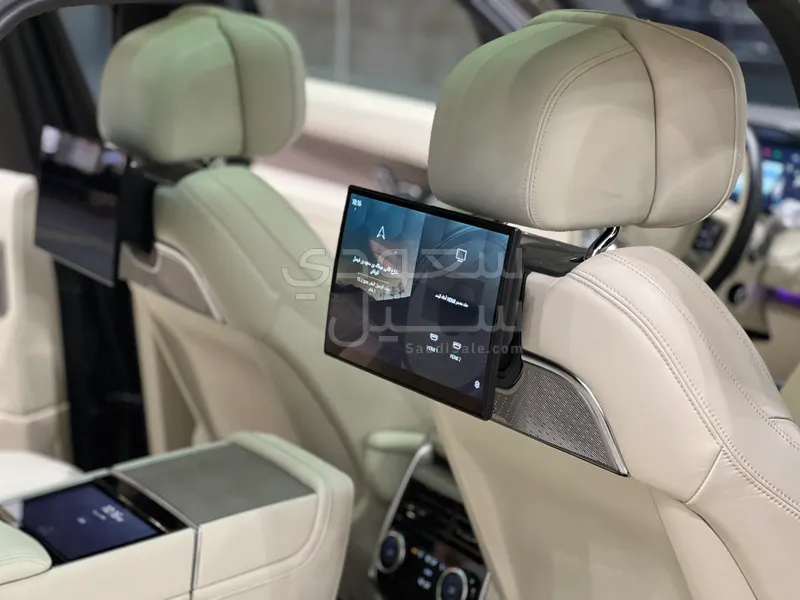 2022 لاند روفر رينج روفر فيرست اديشن