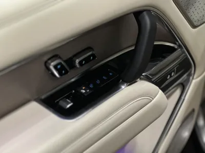 2022 لاند روفر رينج روفر فيرست اديشن