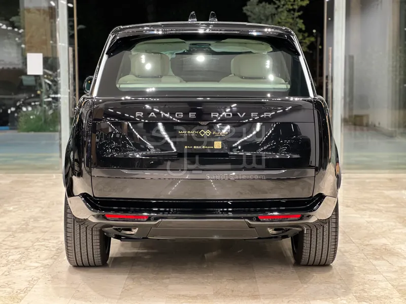2026 لاند روفر رينج روفر اوتوبيوغرافي