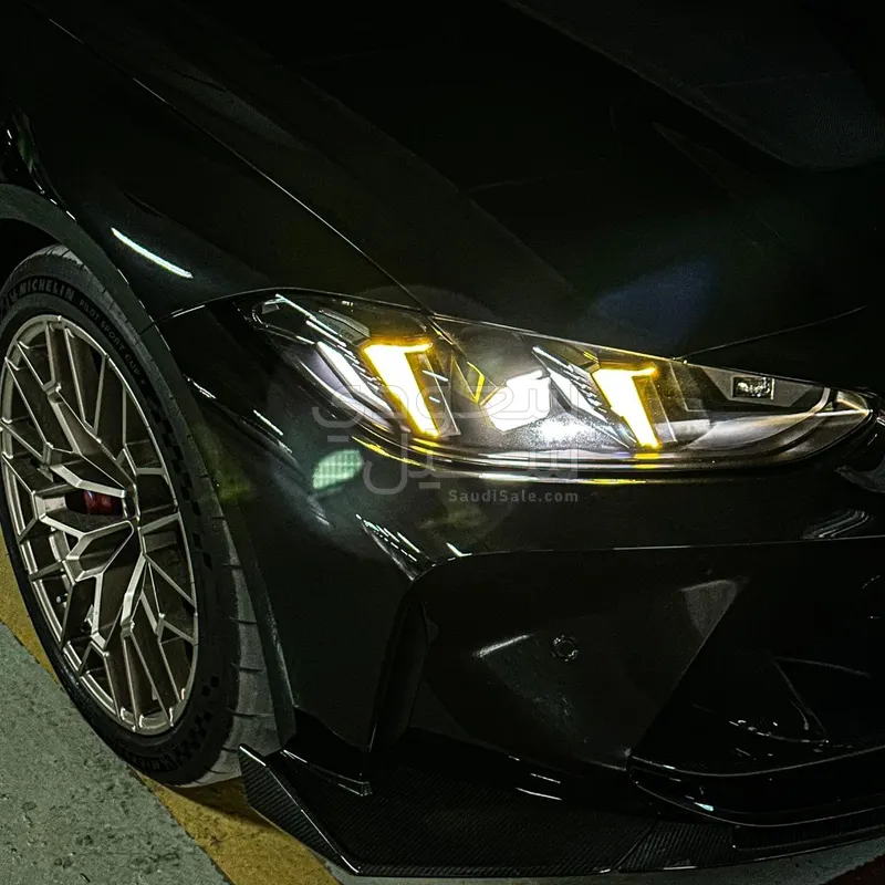 2025 بي ام دبليو الفئة ام ام 4 سي إس