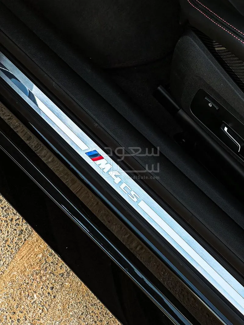 2025 بي ام دبليو الفئة ام ام 4 سي إس