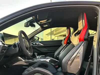 2025 بي ام دبليو الفئة ام ام 4 سي إس