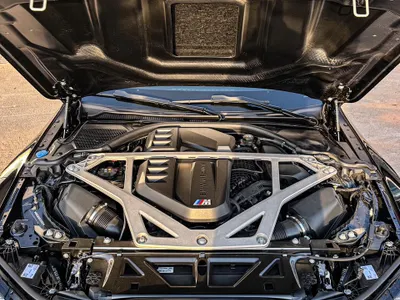 2025 بي ام دبليو الفئة ام ام 4 سي إس