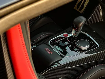 2025 بي ام دبليو الفئة ام ام 4 سي إس