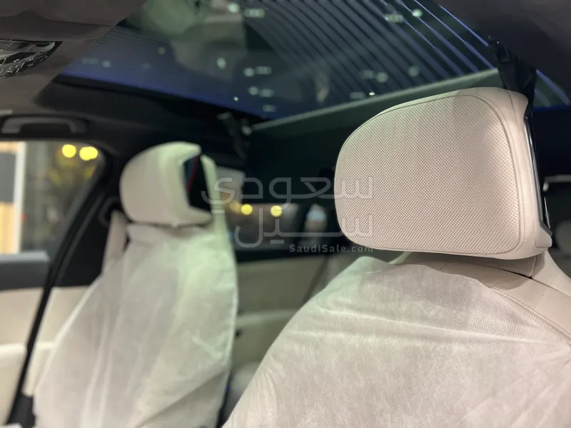 2026 بي ام دبليو الفئة السابعة 735أي