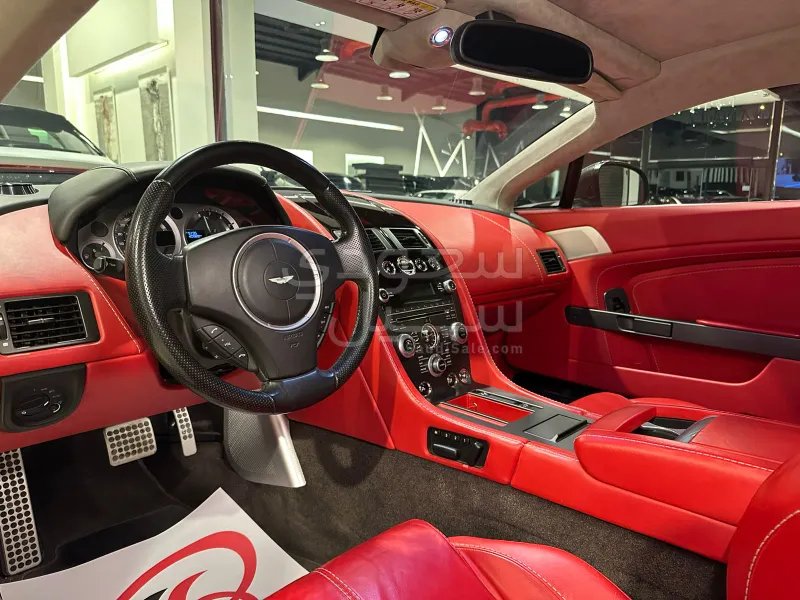 2014 استون مارتن فانتج