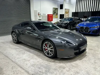 2014 استون مارتن فانتج