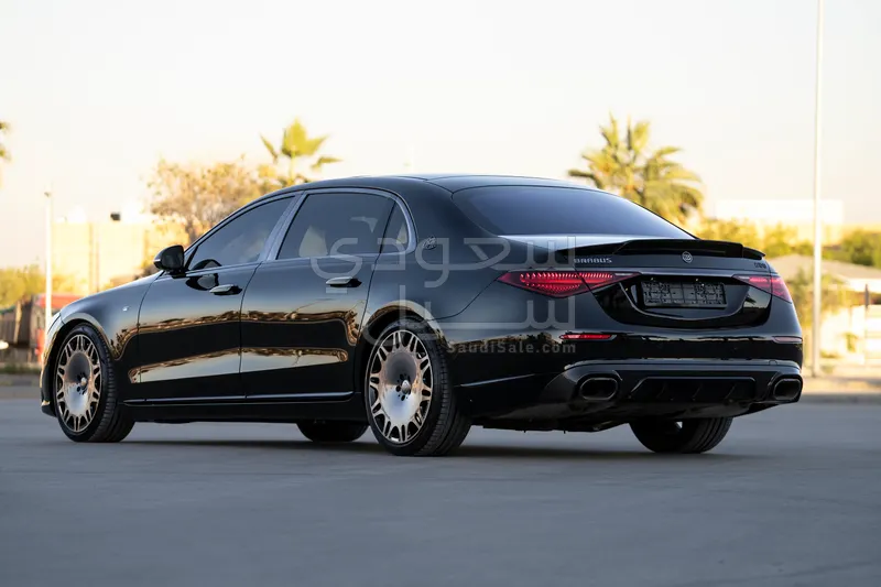 2023 Mercedes-Benz S 600 Maybach