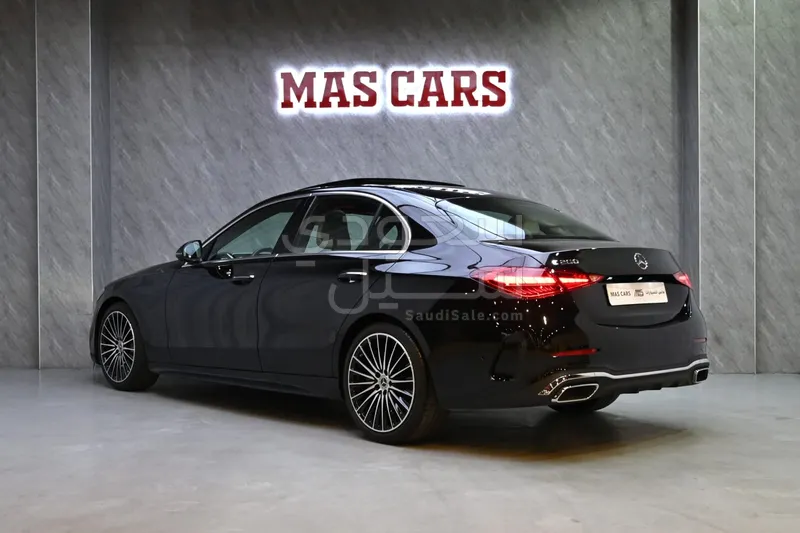 2025 مرسيدس - بنز سي 200