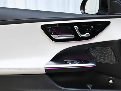 2025 مرسيدس - بنز سي 200