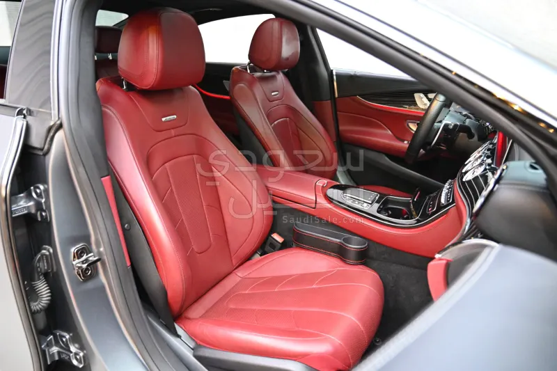 2022 مرسيدس - بنز سي إل إس 53 أي إم جي