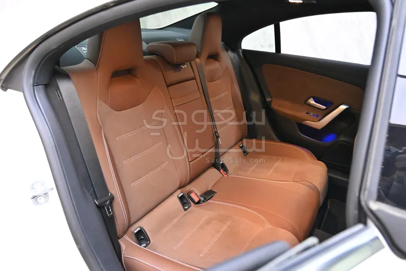 2026 مرسيدس - بنز سي إل أي 200