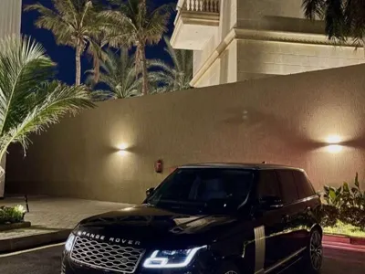 2019 لاند روفر رينج روفر فوج اس اي سوبر تشارج