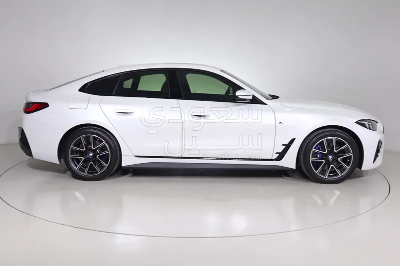 2025 BMW 4 Series 420i