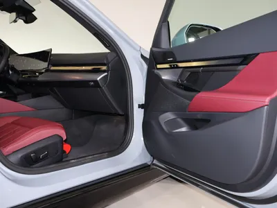 2026 BMW 5 Series 520i Mkit