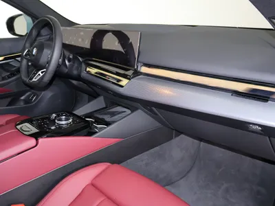 2026 BMW 5 Series 520i Mkit