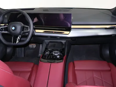 2026 BMW 5 Series 520i Mkit