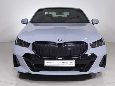 2026 BMW 5 Series 520i Mkit
